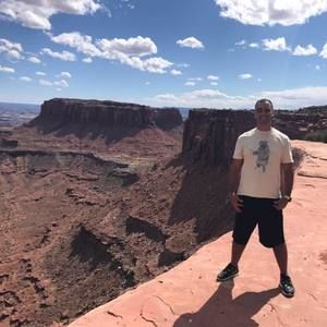 Meet your Posher, Robert